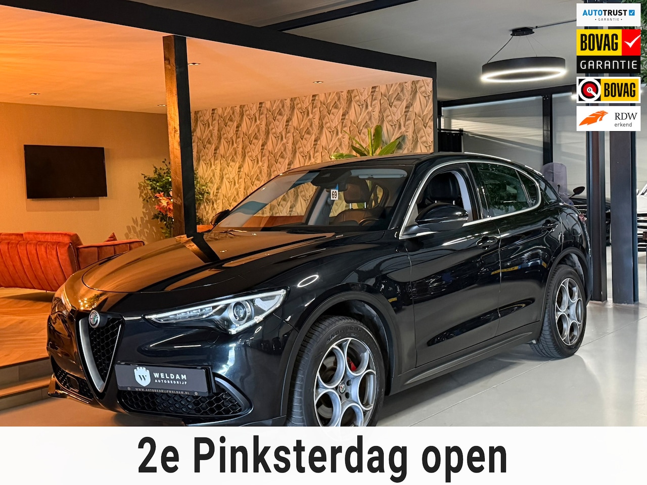 Alfa Romeo Stelvio - 2.0 T AWD Super 280PK Automaat | Leder | Memory | Camera | ACC | CarPlay | Trekhaak - AutoWereld.nl