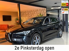 Alfa Romeo Stelvio - 2.0 T AWD Super 280PK Automaat | 2.300KG Trekgewicht | Leder | Memory | Camera | Cruise |