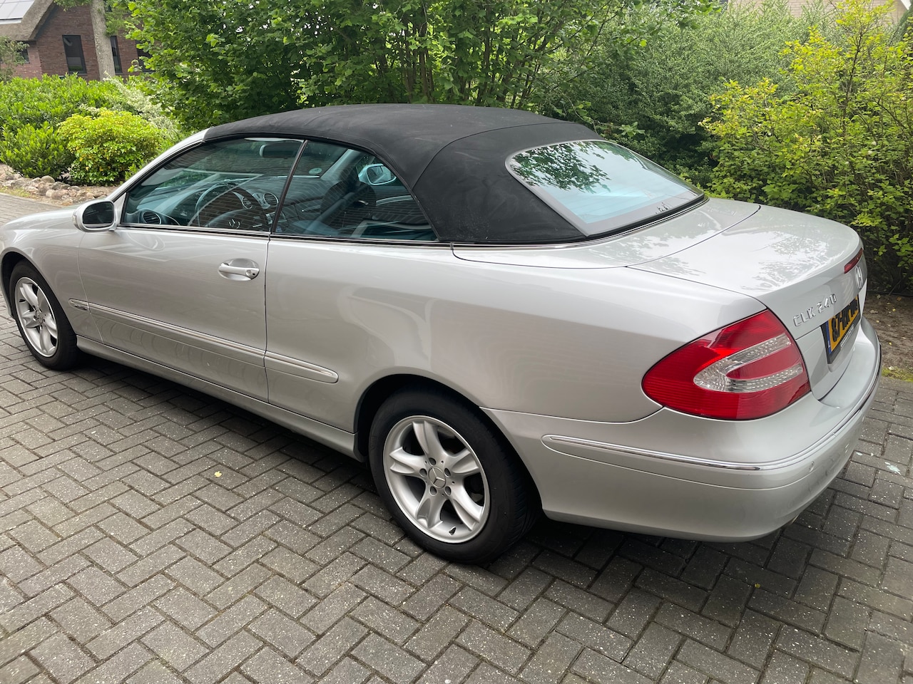 Mercedes-Benz CLK-klasse Cabrio - 240 Avantgarde - AutoWereld.nl