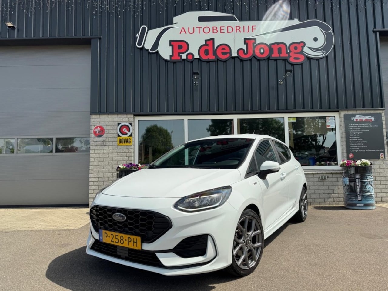 Ford Fiesta - 1.0 Ecoboost Hybrid ST-line Origineel NL! Winterpakket Carplay Led Cruise Laneassist - AutoWereld.nl