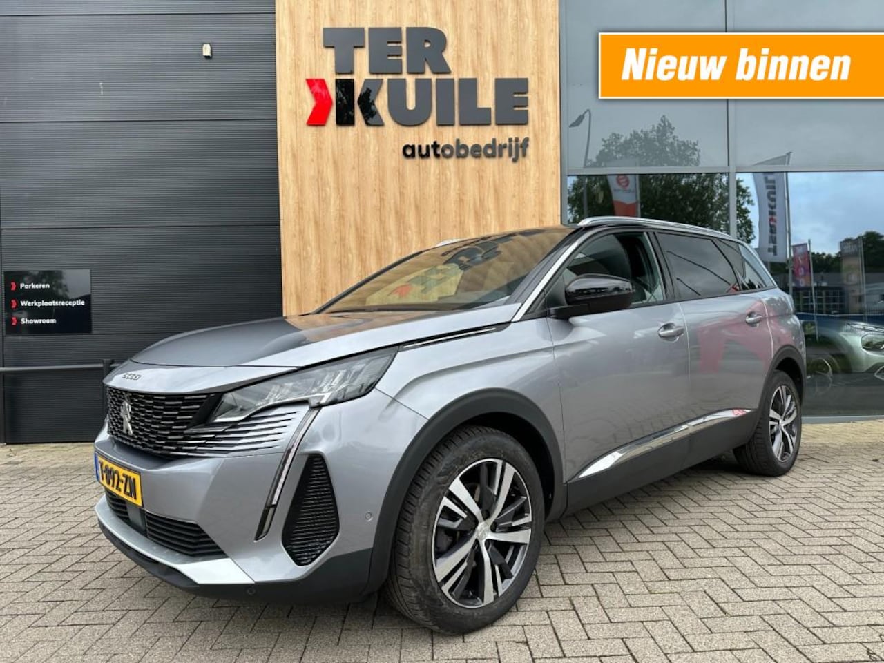 Peugeot 5008 - 1.2 PT Allure Pack Business / NAP / 7 pers. - AutoWereld.nl