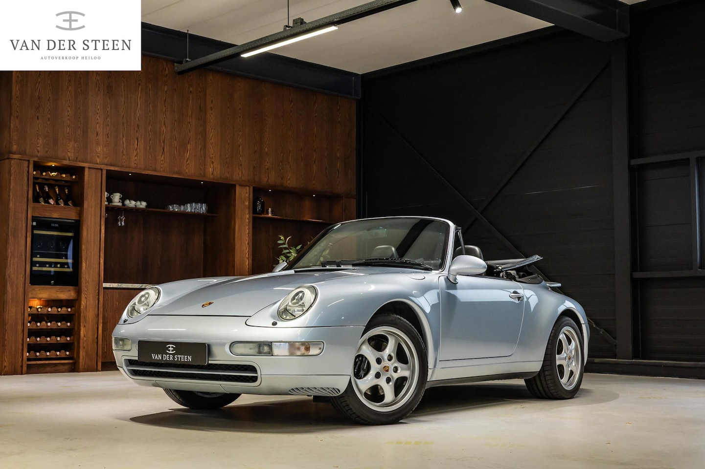 Porsche 911 Cabrio - 3.6 993 | Full History | Originele Porsche RS Sportuitlaat - AutoWereld.nl