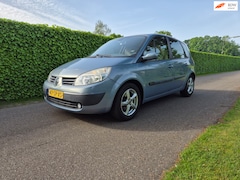 Renault Scénic - 2.0-16V Dynamique Comfort