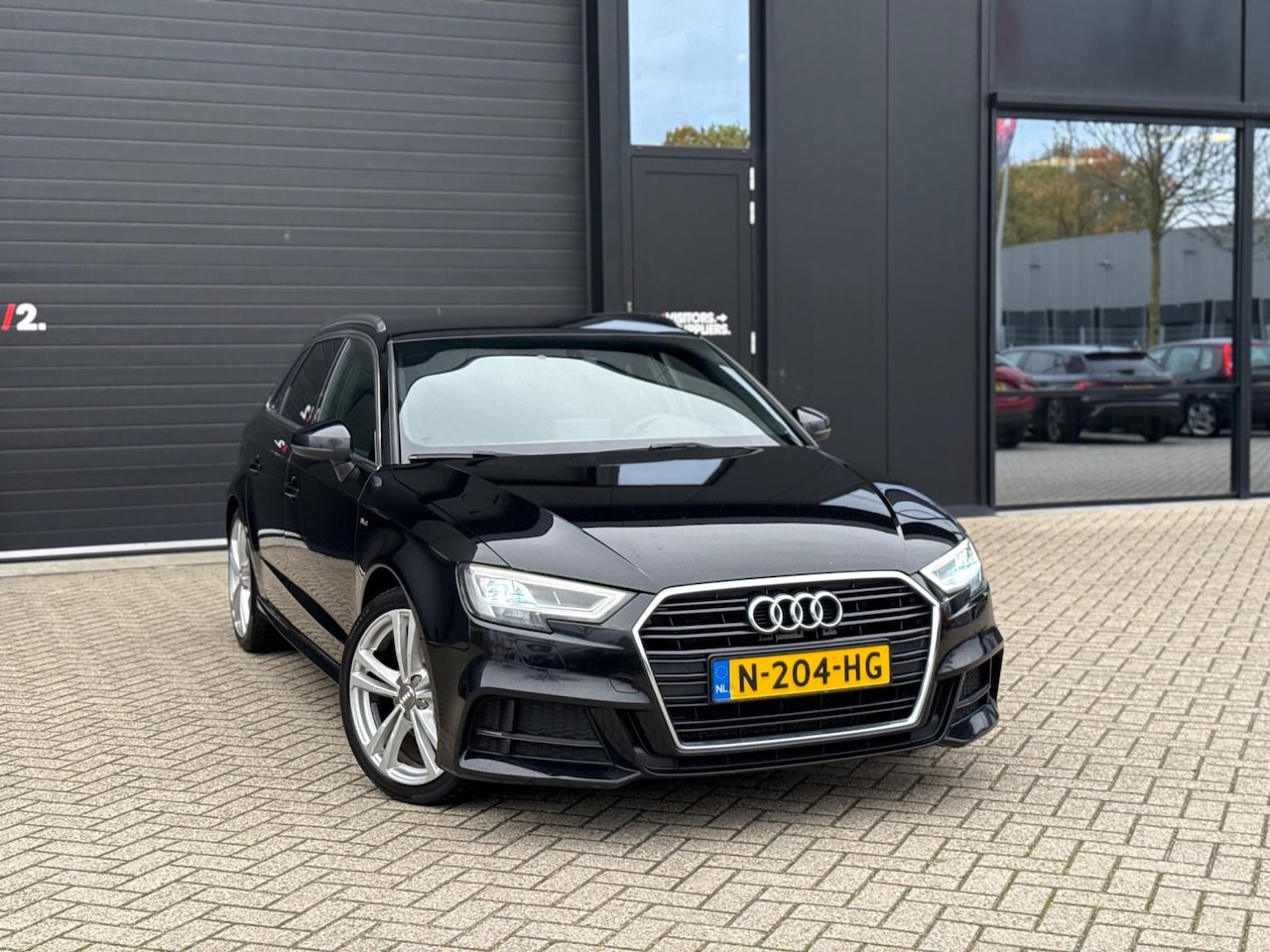Audi A3 Sportback - 1.6 TDI Sport S Line FACELIFT|AUTOMAAT|XENON|MATRIX|STOELVERW. - AutoWereld.nl