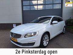 Volvo V60 - | 2.0 T3 Nordic+ | Navi | Media |