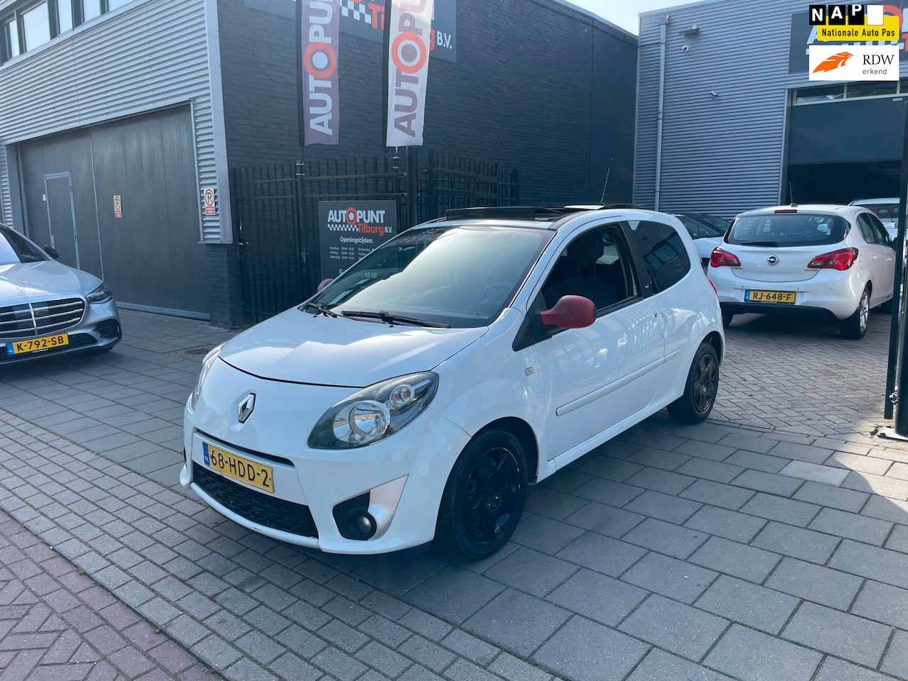 Renault Twingo - 1.2-16V Nokia 2e Eigenaar! Panoramadak Airco NAP APK - AutoWereld.nl