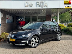 Volkswagen e-Golf - | Leder, Navi, Apple Carplay, ACC, Stoelverw., PDC | NAP |