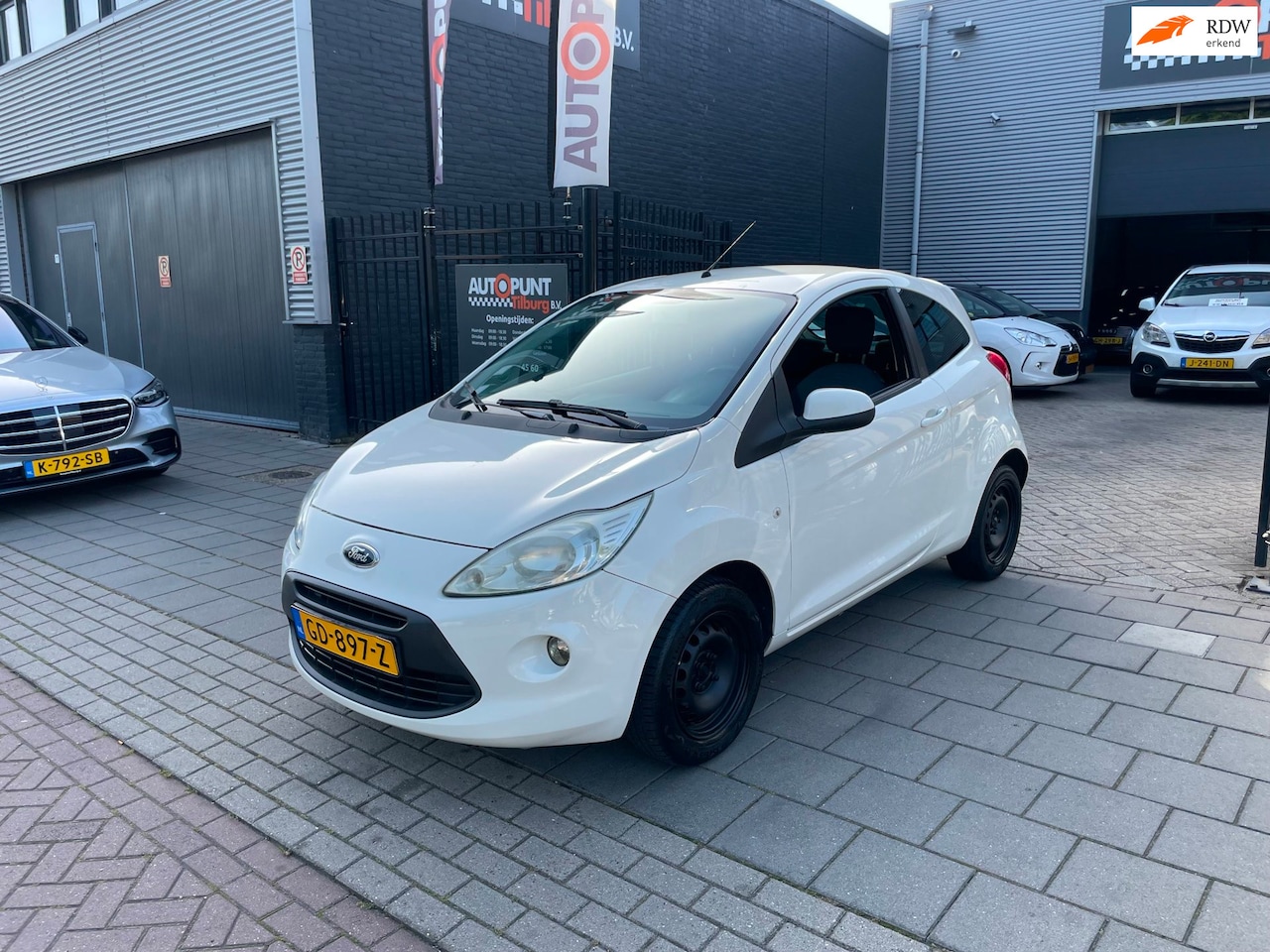 Ford Ka - 1.2 Comfort start/stop Airco NAP APK 1 Jaar - AutoWereld.nl