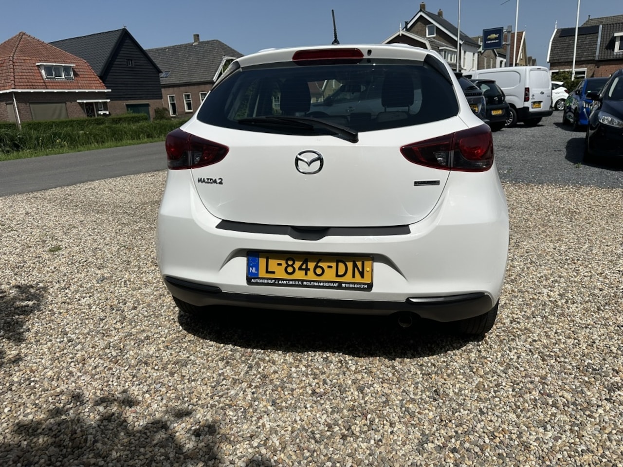 Mazda 2 - 1.5 Skyactiv-G Base Carplay/Bluetooth