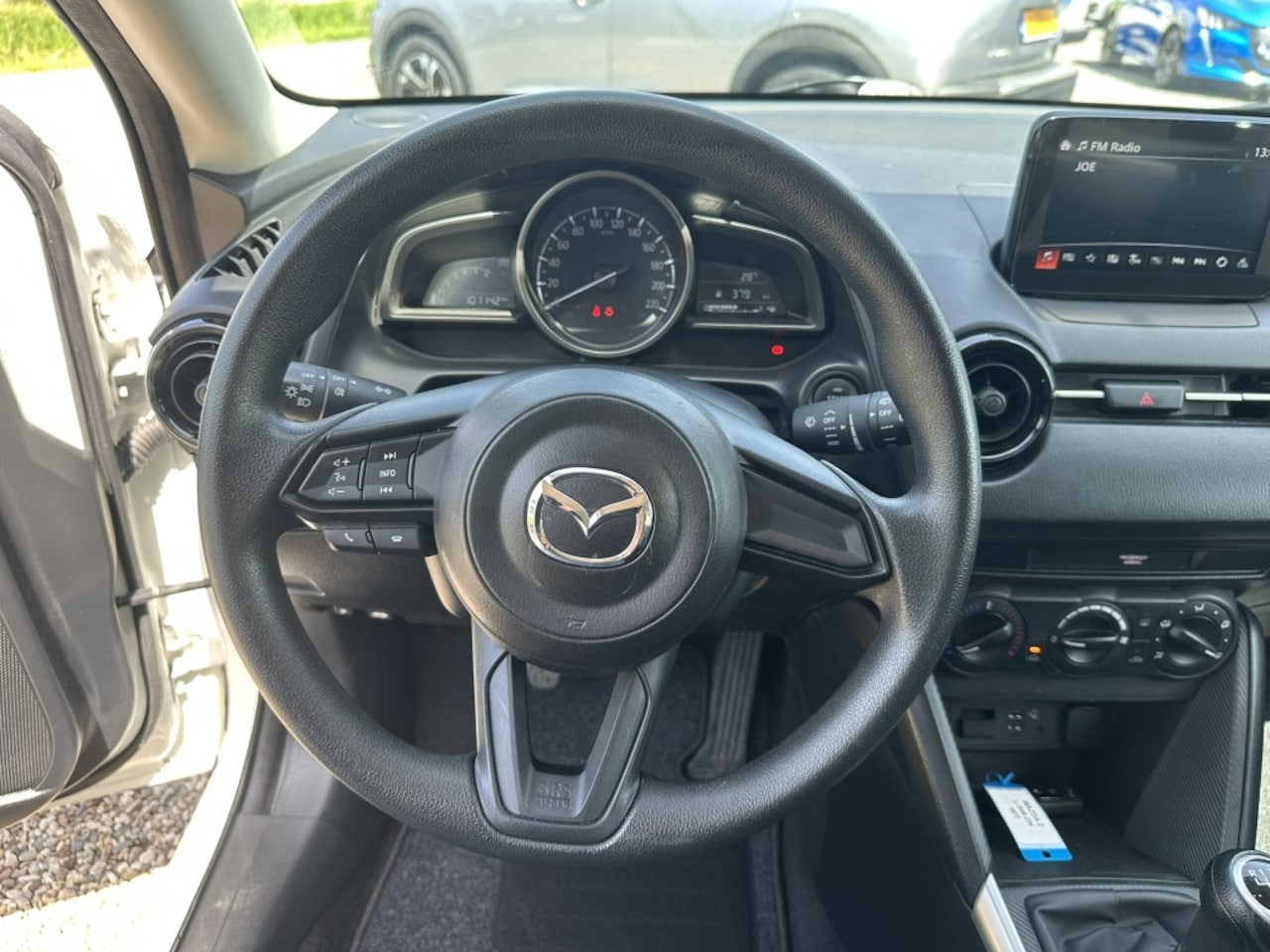 Mazda 2 - 1.5 Skyactiv-G Base Carplay/Bluetooth