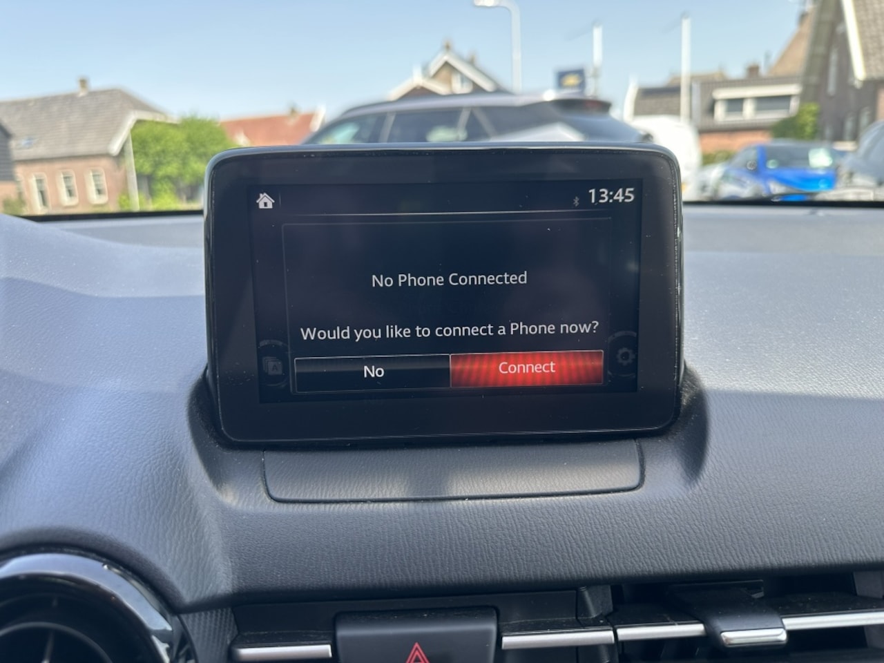 Mazda 2 - 1.5 Skyactiv-G Base Carplay/Bluetooth