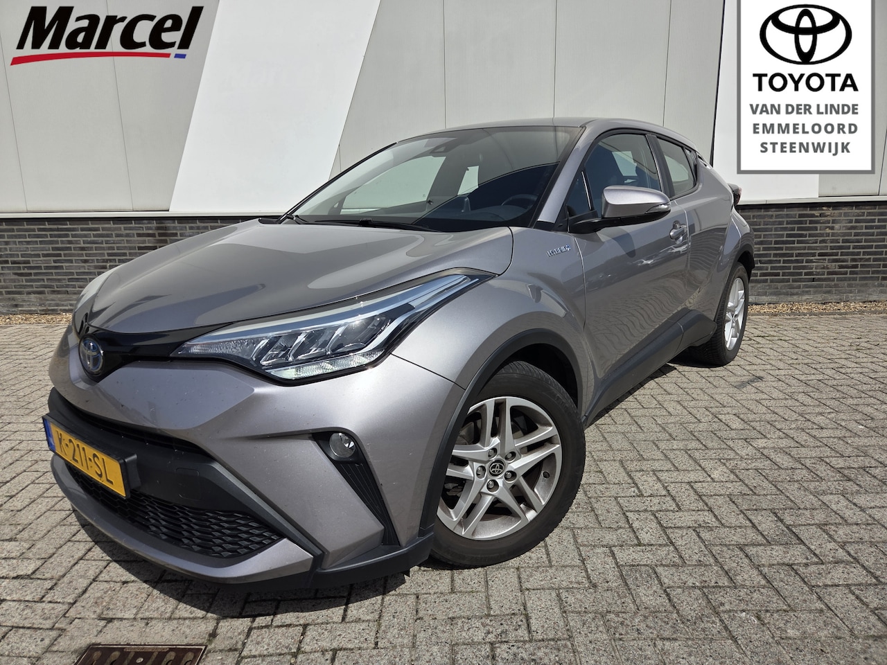 Toyota C-HR - 1.8 Hybrid Active Keyless Start Dealer onderhouden Ad. Cruisecontrol - AutoWereld.nl