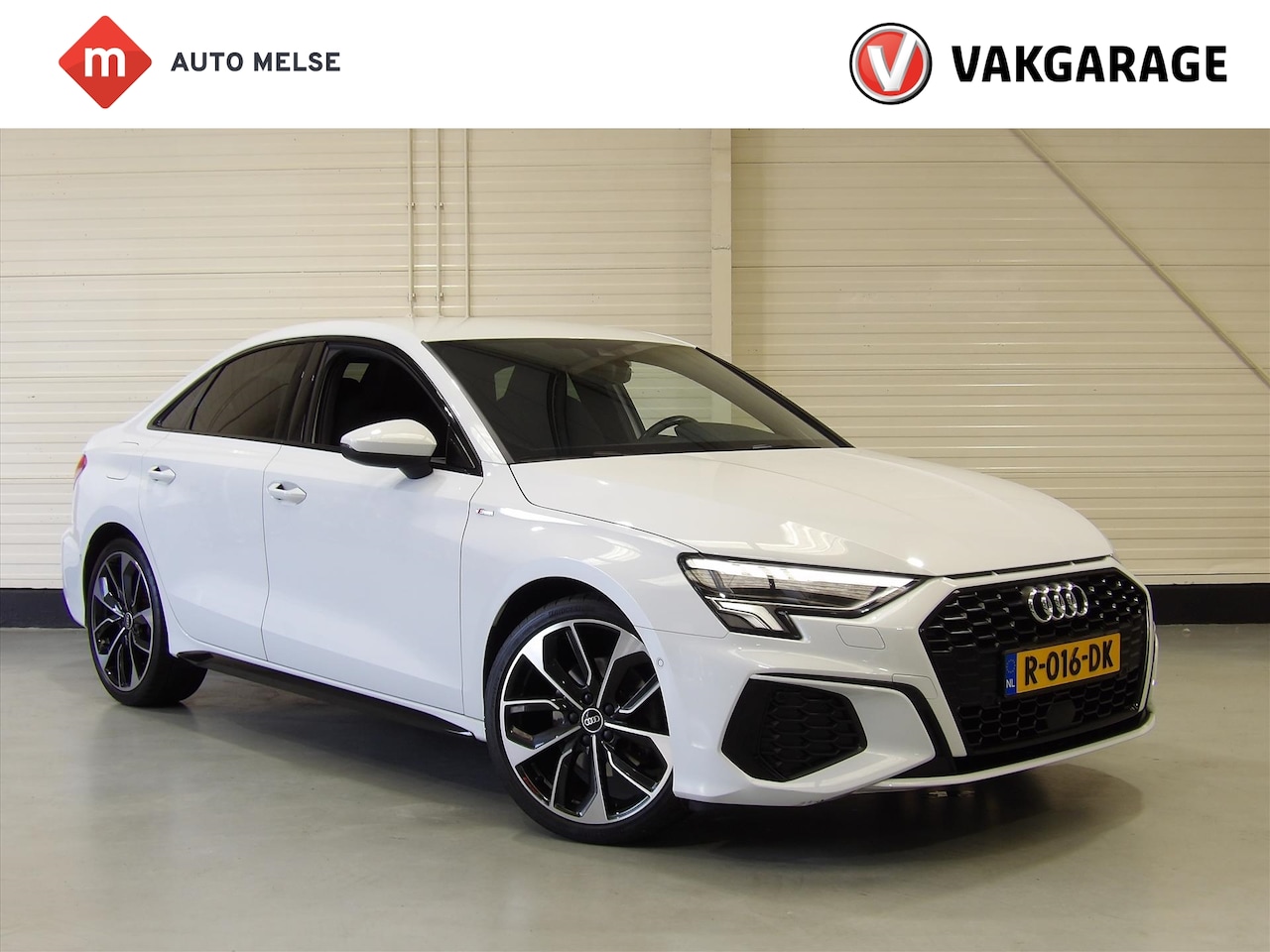 Audi A3 - 35 TFSI 150pk S tronic S Line Edition - AutoWereld.nl
