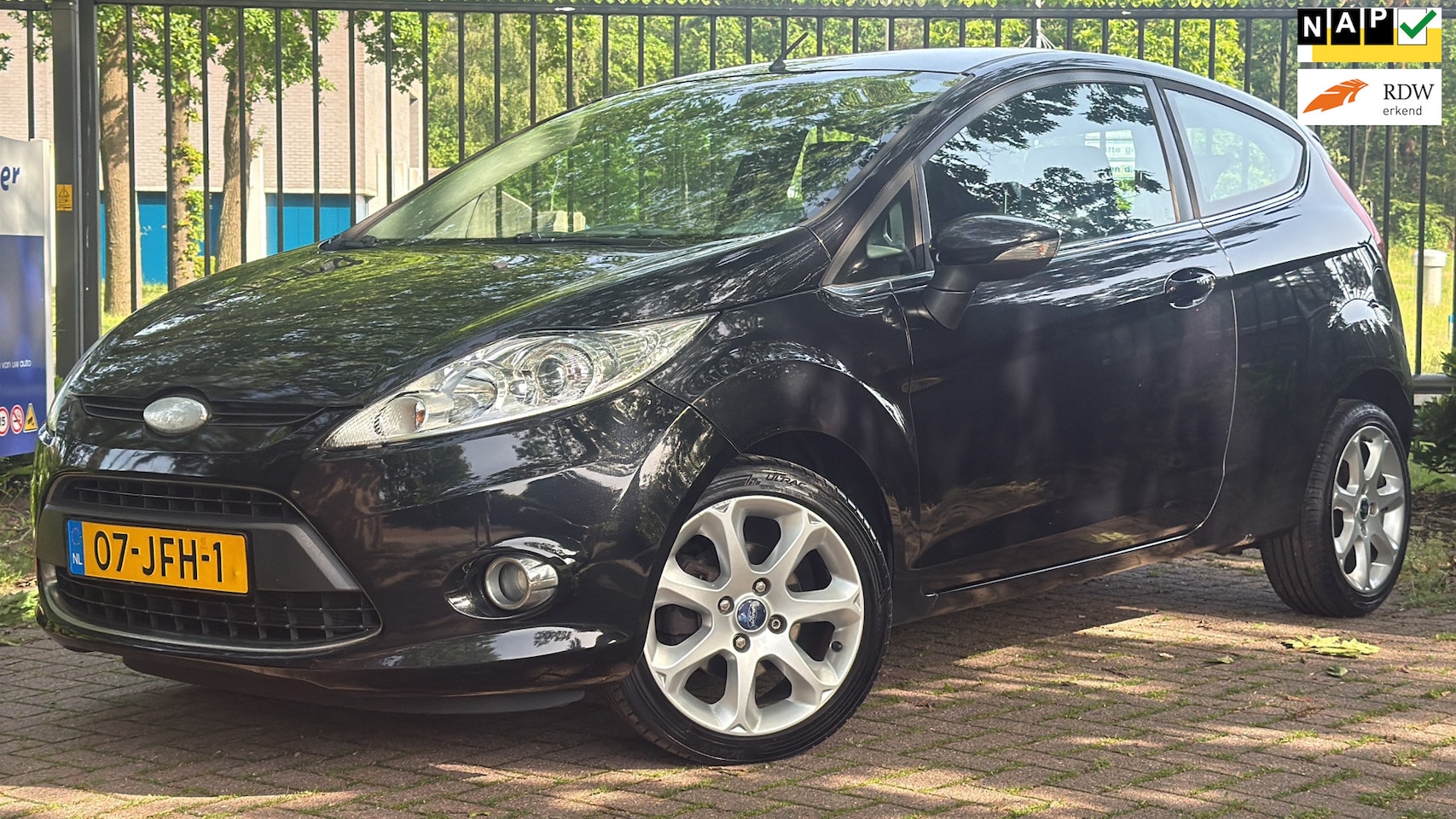 Ford Fiesta - 1.6 Titanium 1.6 Titanium - AutoWereld.nl