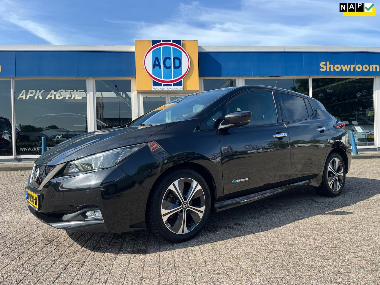 Nissan LEAF - Visia 40 kWh | Leder interieur | 88% SOH | Camera | - AutoWereld.nl