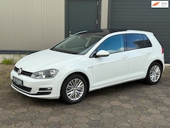 Volkswagen Golf - 1.2 TSI Highline Pano, Apple Carplay, Camera etc