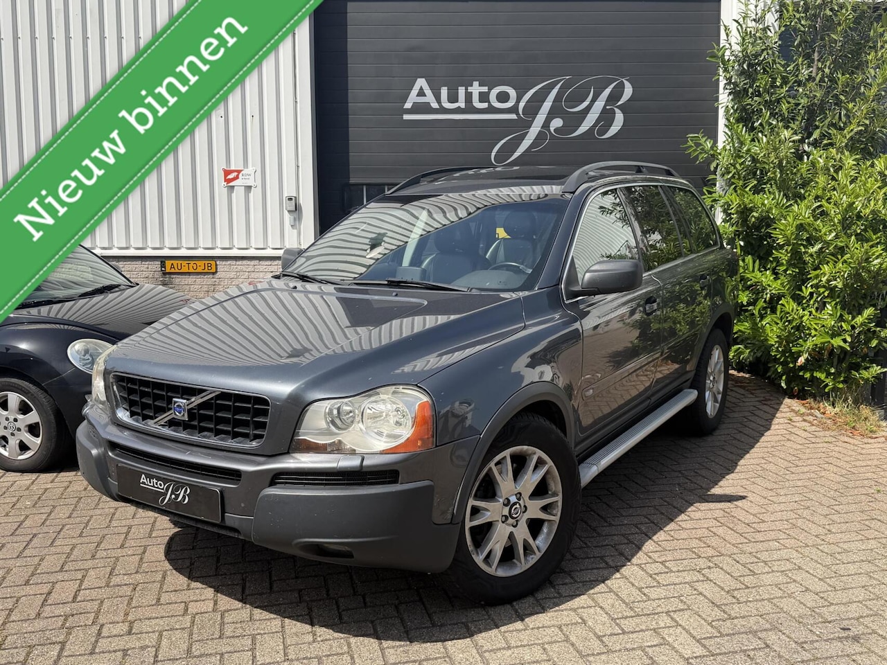 Volvo XC90 - 2.4 D5 EXECUTIVE | 7-PERS | DAK | TREKHAAK | 100% - AutoWereld.nl
