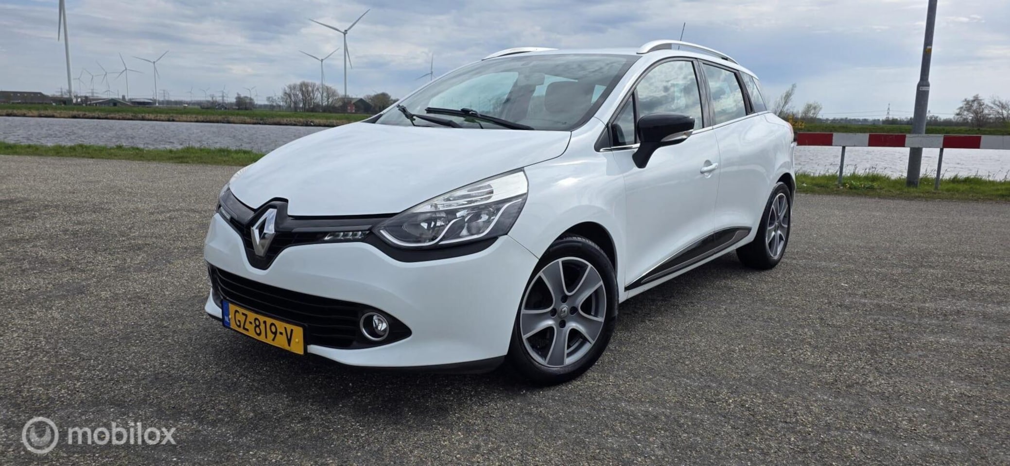 Renault Clio Estate - 1.2 16V 1.2 16V - AutoWereld.nl