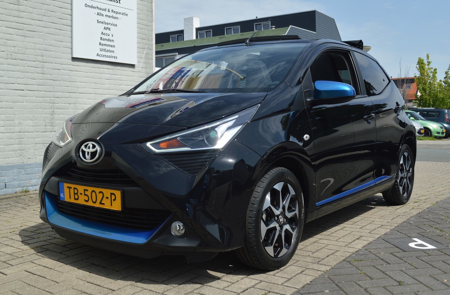 Toyota Aygo - 1.0 VVT-i x-first / open dak / CARPLAY ANDROID AUTO / BOVAG RIJKLAARPRIJS - AutoWereld.nl