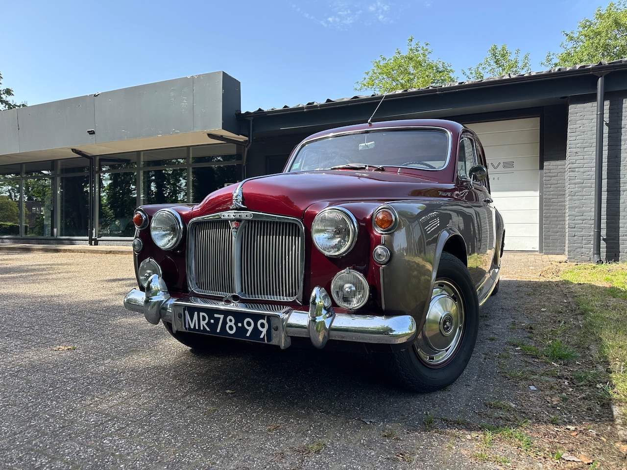 Rover P4 - Zeer chique two tone - AutoWereld.nl