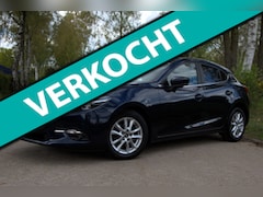 Mazda 3 - 3 2.0 SkyActiv-G 120 SkyLease+, NAP, HUD, stuur/stoelverw