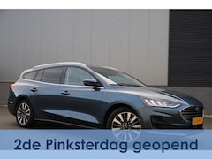 Ford Focus Wagon - 155pk Hybrid/Titanium-X /B&O/Adaptive/Matrix/Virtual/Trekh