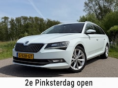 Skoda Superb Combi - 1.4 TSI ACT Style Business / Automaat / Bak gereviseerd / Stoelverwarming / Climate Contro
