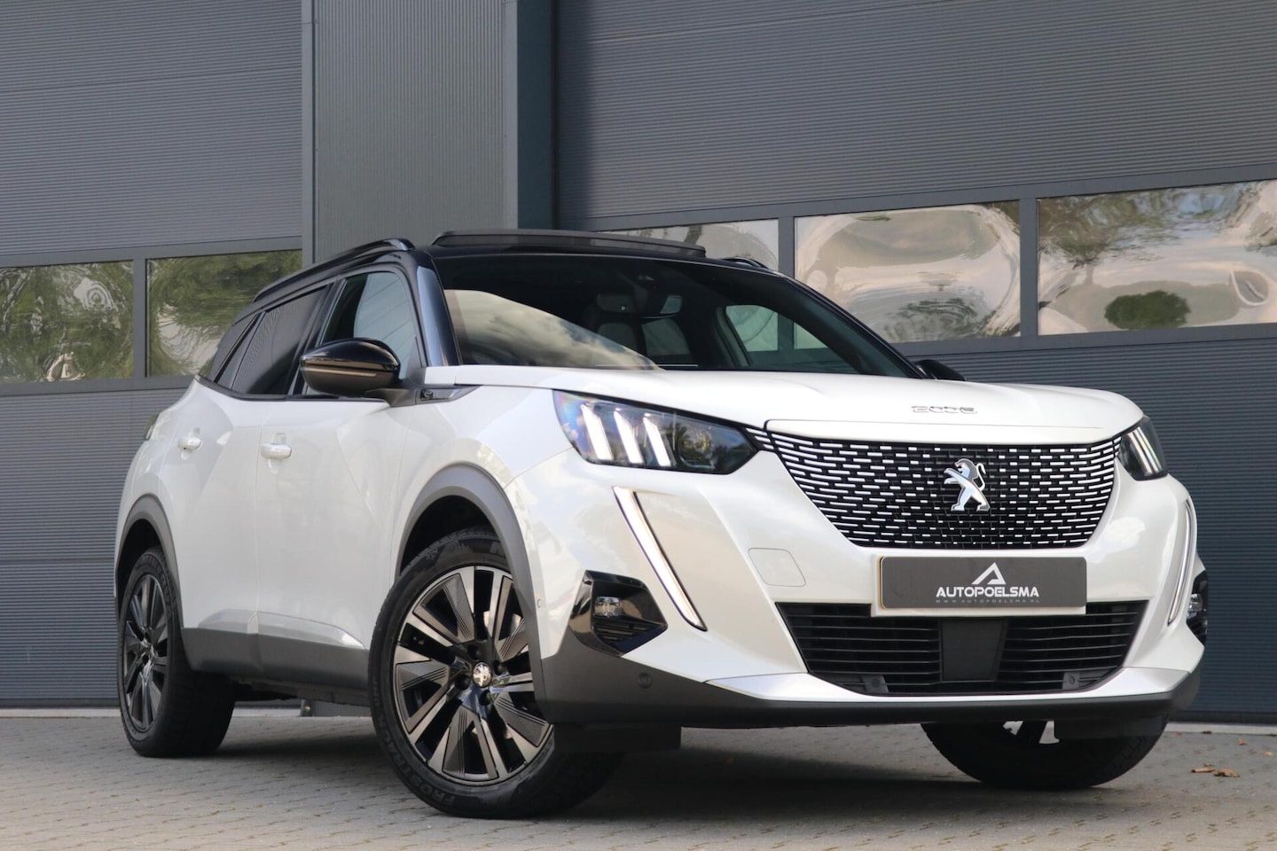 Peugeot e-2008 - EV GT 50 kWh Panodak VirtualCockpit Ecc BlindSpot AdaptiveCruise LaneAssist Led 134000KM B - AutoWereld.nl