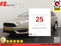 Ford Focus Wagon - 1.0 Trend Edition - Nieuwe distributieriem - Navigatie - Trekhaak - Lichtmetalen velgen