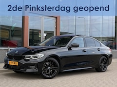 BMW 3-serie - 318i Business Edition Plus | ACC | Laser | Leder | Schuif/Kantel dak | Apple Carplay | Sto