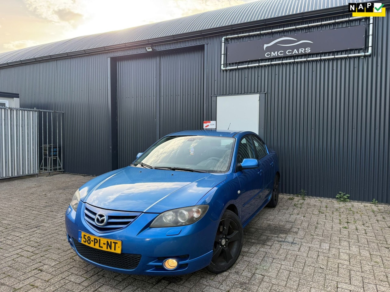 Mazda 3 - 2.0 Active 2.0 Active - AutoWereld.nl