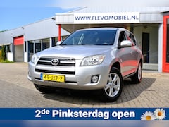Toyota RAV4 - 2.0 VVTi 4WD Dynamic Aut. Leder|Clima|PDC|LMV