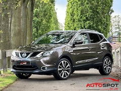 Nissan Qashqai - 1.2 Tekna