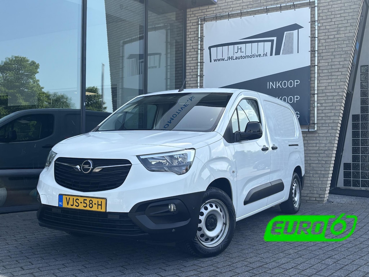 Opel Combo - 1.5D L2H1 Edition*2XSCHUIF*HAAK*CRUISE*A/C*TEL* - AutoWereld.nl