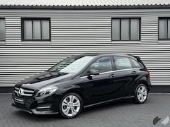 Mercedes-Benz B-klasse - 180 Prestige |Leer|Camera|Stoelverwarming|