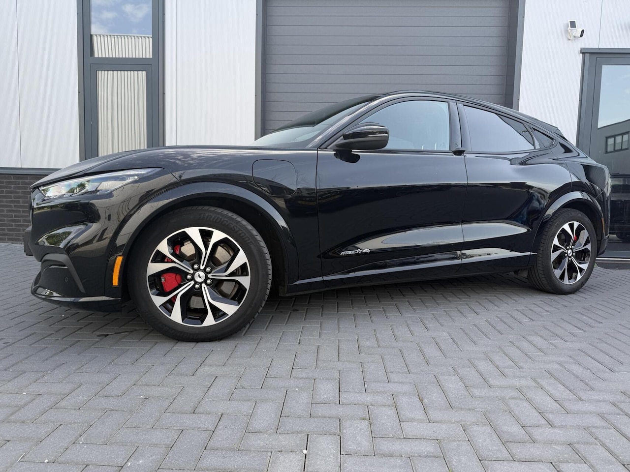 Ford Mustang Mach-E - AWD 75 kWh - AutoWereld.nl