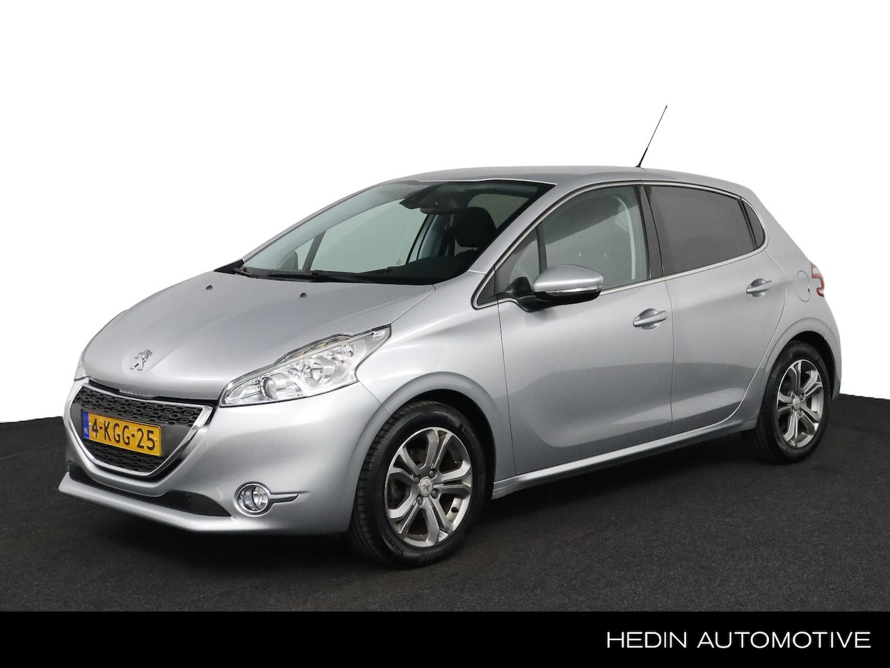 Peugeot 208 - 1.2 VTi 82PK Allure | Trekhaak | Navigatie | Climate Control | 1e eigenaar | Cruise Contro - AutoWereld.nl