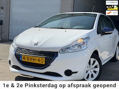 Peugeot 208 - 1.0 VTi LIKE/ luxe uitvoering/ 5drs/ nap/ 1jaar apk/ airco/ EL-ramen/ zeer nette auto