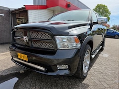Dodge Ram 1500 - 5.7 V8 4x4 Quad Cab 6'4 / Camera / Parkeersensoren / Stoelverwarming / Airco
