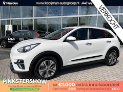Kia e-Niro - DynamicLine 64 kWh Stoel/stuurverwarming | Adaptive Cruise control | Laneassist | Keyless