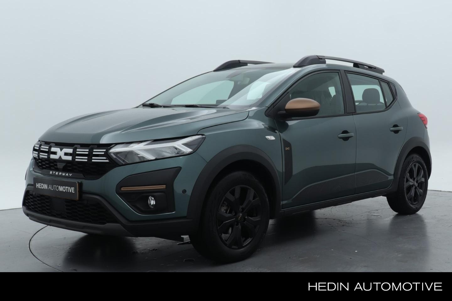 Dacia Sandero Stepway - 1.0 TCe 100 ECO-G Extreme | Trekhaak - AutoWereld.nl