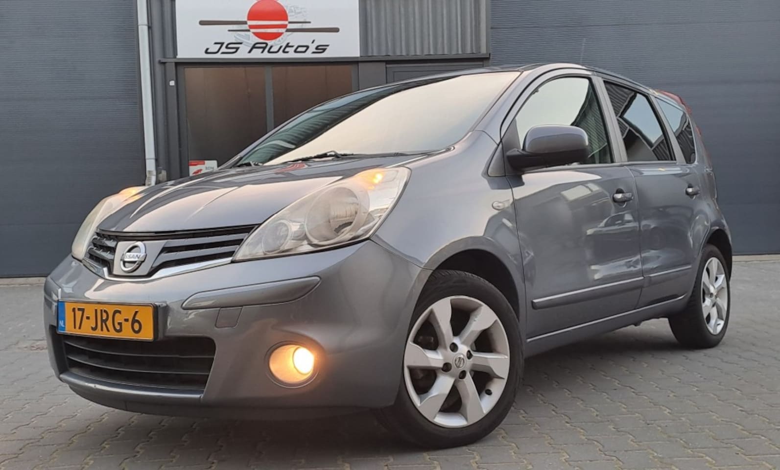 Nissan Note - 1.6/Acenta/2009/Automaat/3rde Eig/Airco/PDC/Navi/NAP/Nieuwe APK - AutoWereld.nl