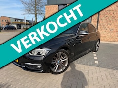 BMW 3-serie - 320i Luxury Edition| M-Stuur | Leder | CarPlay | Schuifdak