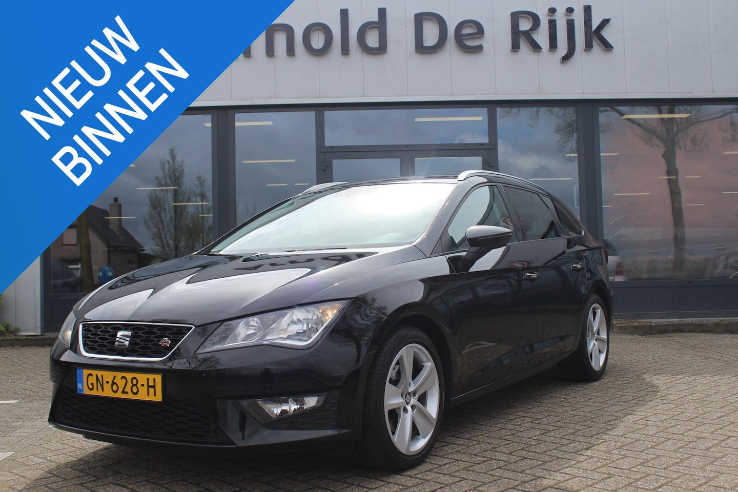 SEAT Leon ST - 1.4 EcoTSI FR Connect - AutoWereld.nl