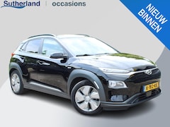 Hyundai Kona Electric - EV Premium 64 kWh | Trekhaak | Leder | Stoelverwarming/Koeling | Krell |