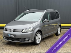 Volkswagen Touran - 1.4 TSI Highline 7p. BTW | XENON |TREHAAK