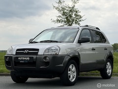 Hyundai Tucson - 2.0i Dynamic Cross | Airco |