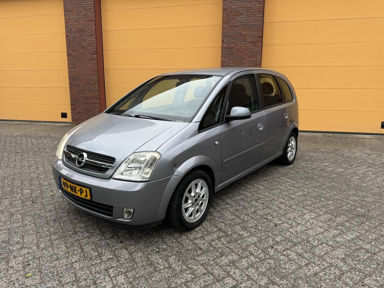 Opel Meriva - 1.6-16V Nieuwe APK - Airco - 5 Deurs - AutoWereld.nl