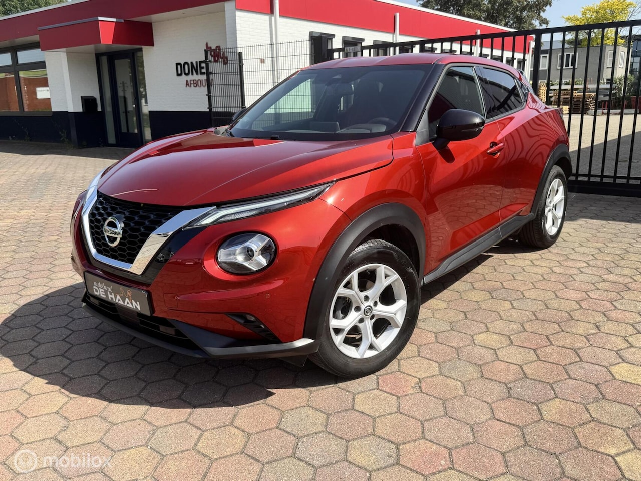 Nissan Juke - 1.0 DIG-T N-Connecta APPLE CARPLAY 360 CAMERA - AutoWereld.nl