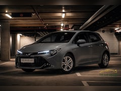 Toyota Corolla - 1.8 Hybrid Dynamic | Nardo Grey |Camera